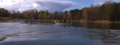 Nauvon ja Korppoon kahdeksas- ja yhdeksäsluokkalaiset voivat opiskella uutta oppiainetta, saaristotietoa. Tältä näyttää saaristotiedon oppitunti.