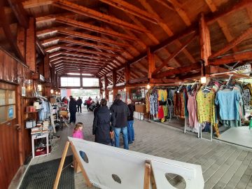 Nagu saluhall Kajutan innifrån.